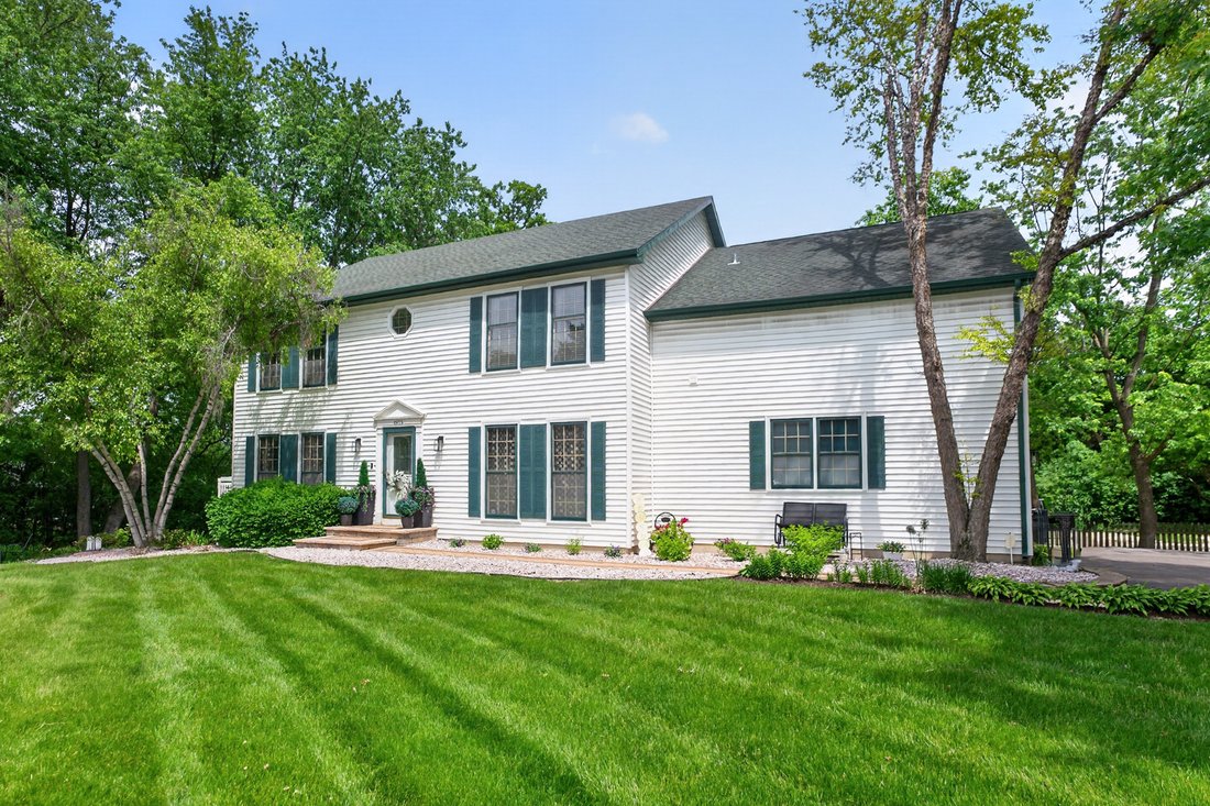 House in Winfield, Illinois, United States 2 - 18327594