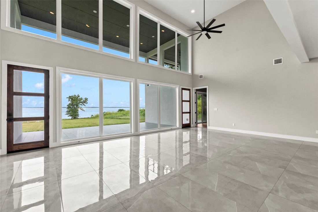 House in Tool, Texas, United States 4 - 17769758