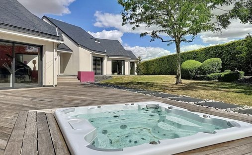Finca en Le Mesnil-sur-Oger, Gran Este, Francia 1