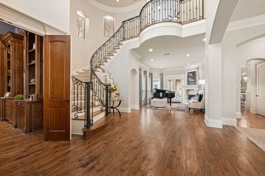 House in Grapevine, Texas, United States 5 - 18043375