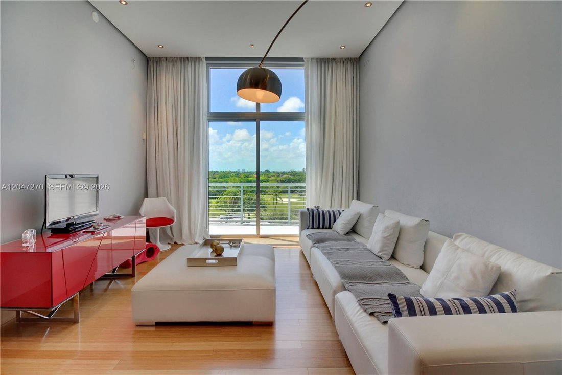 Condo in Miami Beach, Florida, United States 2 - 18331659