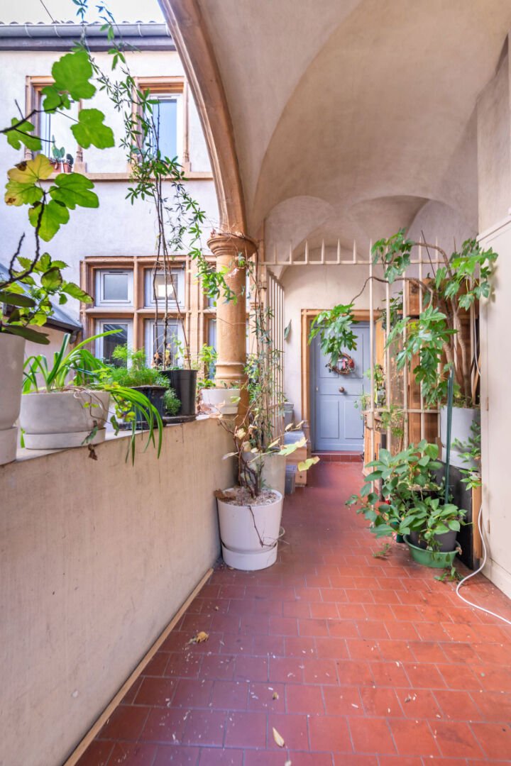 Apartment in Vieux Lyon, Lyon 5e Arrondissement, Lyon 3 - 18331974