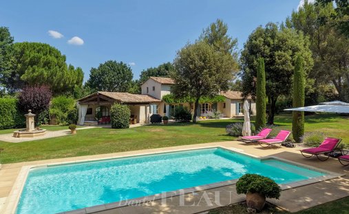 Country House in Peyrolles-en-Provence, Provence-Alpes-Côte d'Azur, France 1