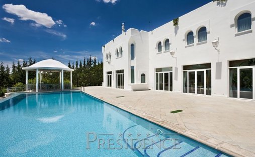 Villa in Barrio Salamanca, Madrid, Spain 1