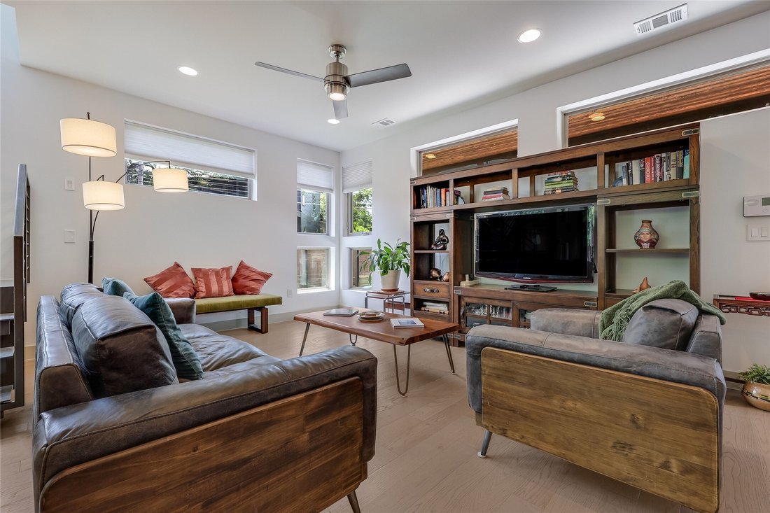 House in Austin, Texas, United States 5 - 18327480
