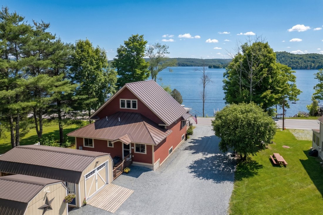 House in Castleton, Vermont, United States 1 - 18326619