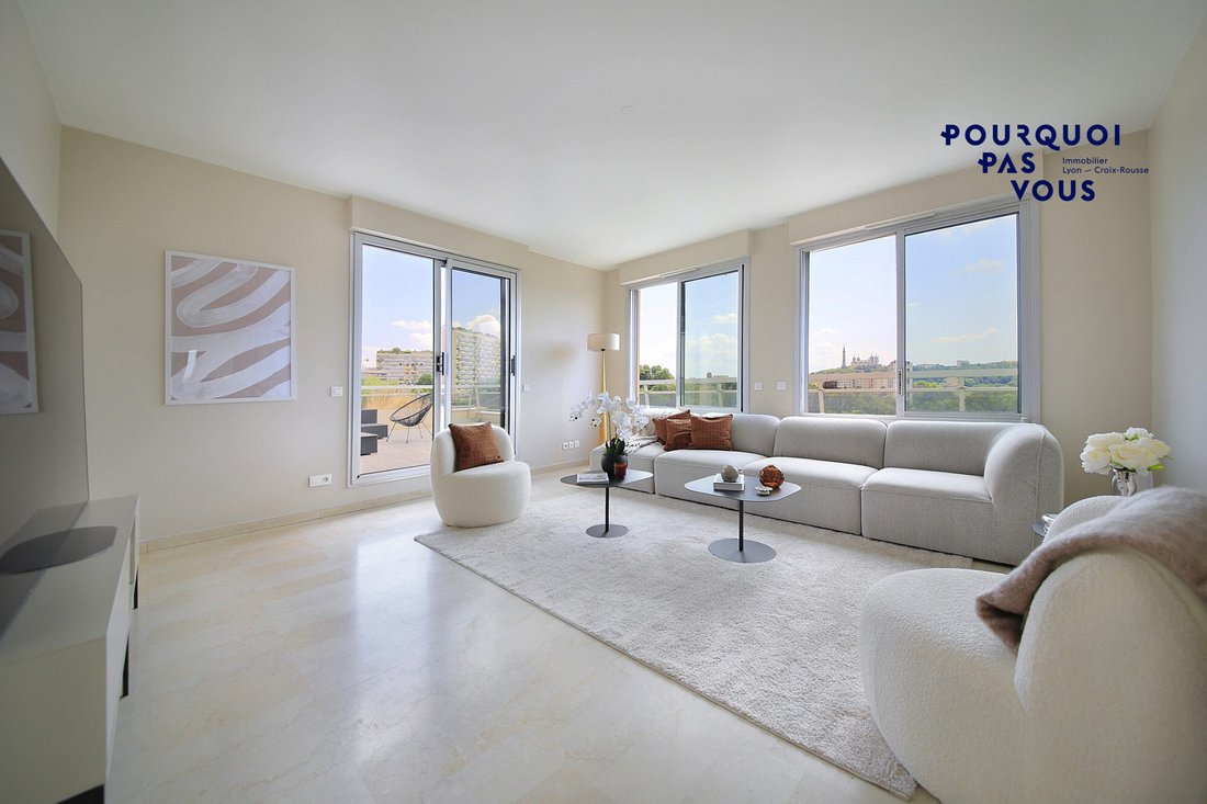 Apartment in Croix Rousse-Gros Caillou, Lyon 4e Arrondissement, Lyon 2 - 16670751