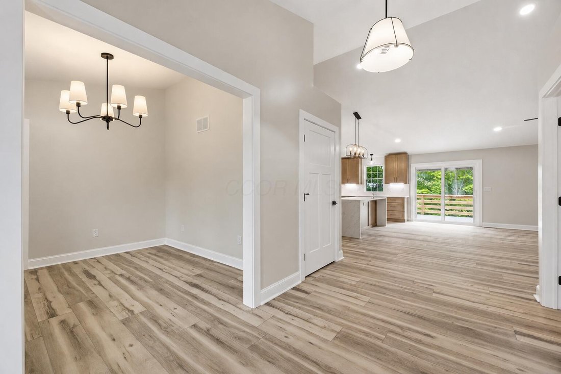 House in Howard, Ohio, United States 4 - 18300673