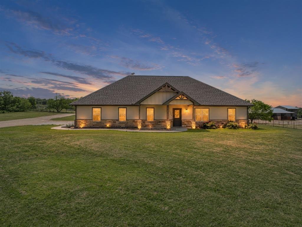 House in Stephenville, Texas, United States 1 - 18331527