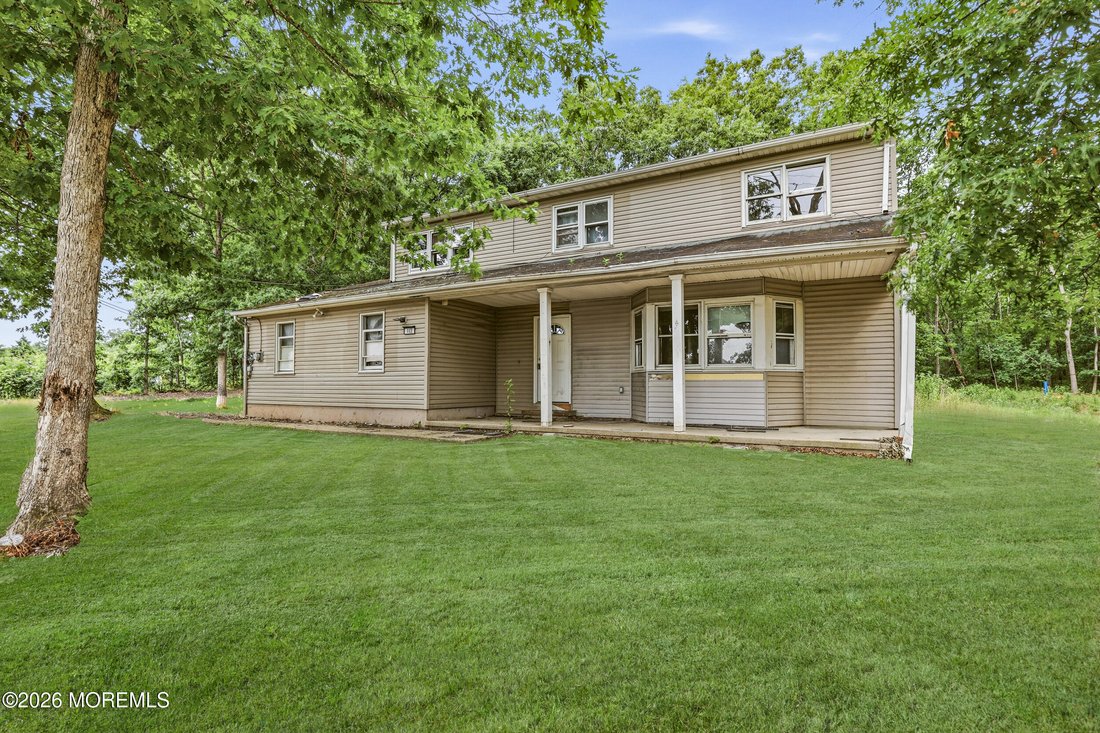 House in Lakewood Township, New Jersey, United States 4 - 18329753