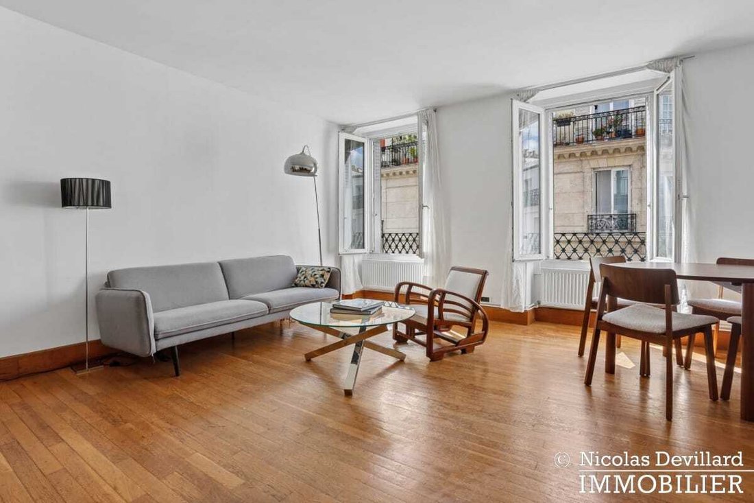 Apartment in La Fourche-Guy Môquet, Paris 17e Arrondissement, Paris 3 - 18327786