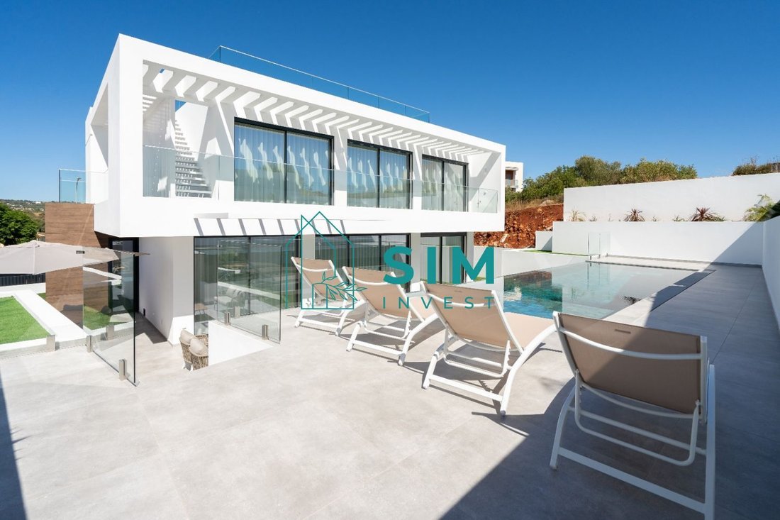 House in Loule (Sao Clemente), Algarve, Portugal 1 - 18328631