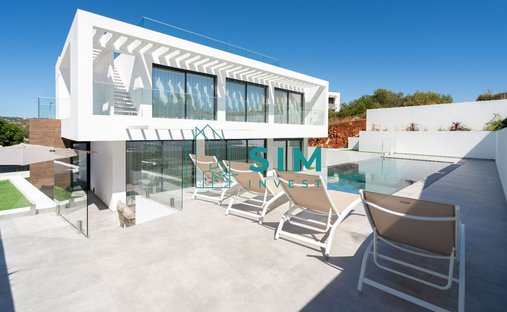 House in Loule (Sao Clemente), Algarve, Portugal 1