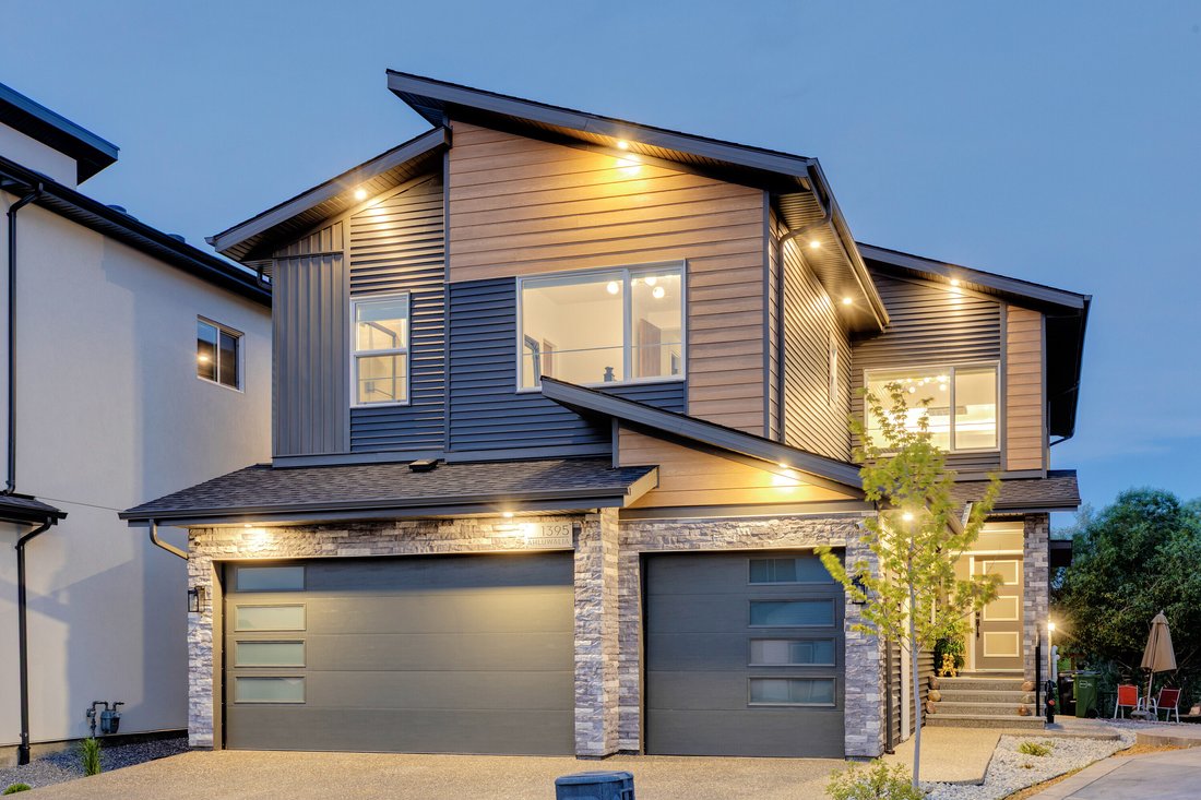 House in Edmonton, Alberta, Canada 1 - 18328715