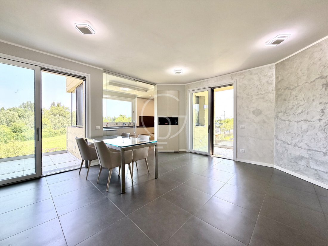 Apartment in Desenzano Centro, Desenzano del Garda, Lombardy 5 - 18332024