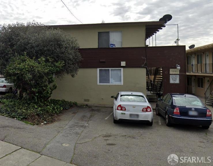 Richmond, California, United States 1 - 18329159