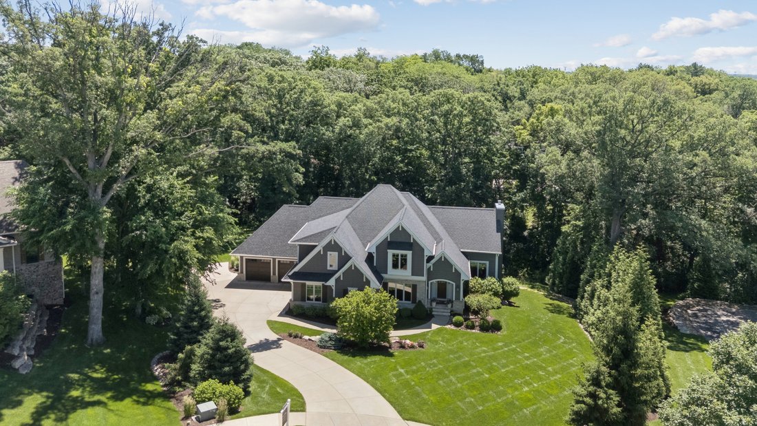 House in Bettendorf, Iowa, United States 1 - 18330086