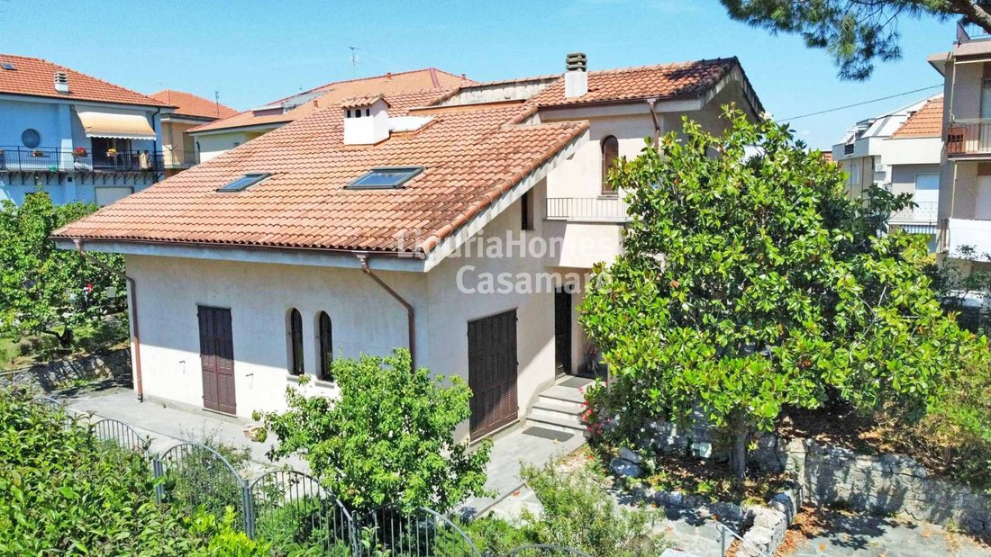 Villa in Poets - Musicians - Fornaci, Loano, Liguria 1 - 18331742