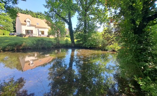 Villa in Briis-sous-Forges, Ile-de-France, France 1