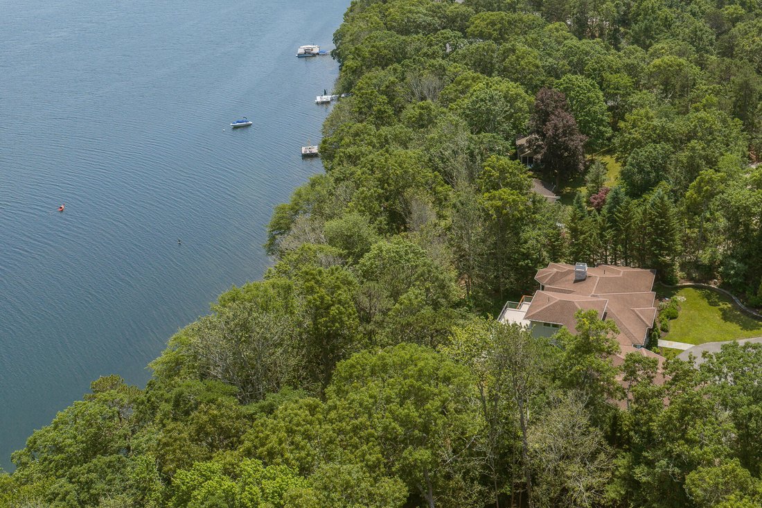 House in Mashpee, Massachusetts, United States 4 - 18328310