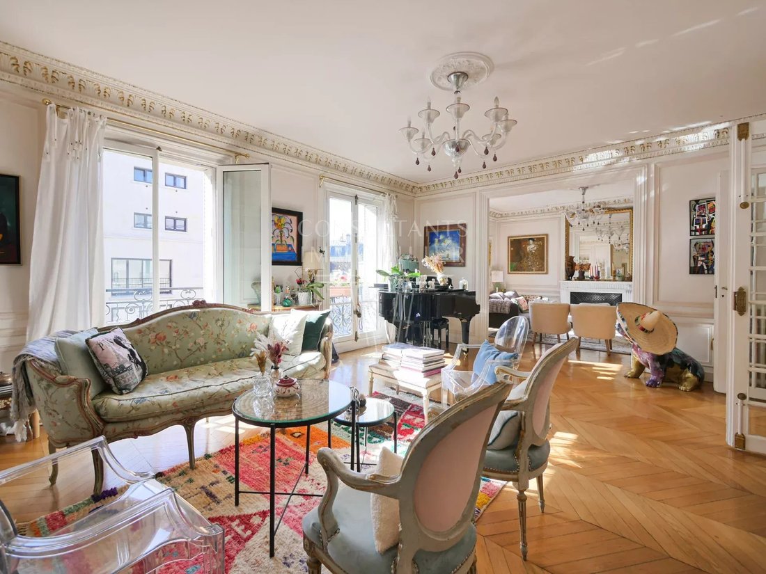 Apartment in Muette Nord, Paris 16e Arrondissement, Paris 1 - 18331931
