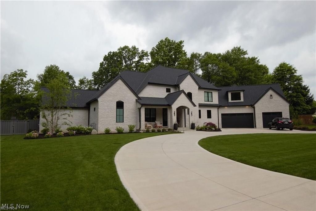 House in Westlake, Ohio, United States 3 - 18332338
