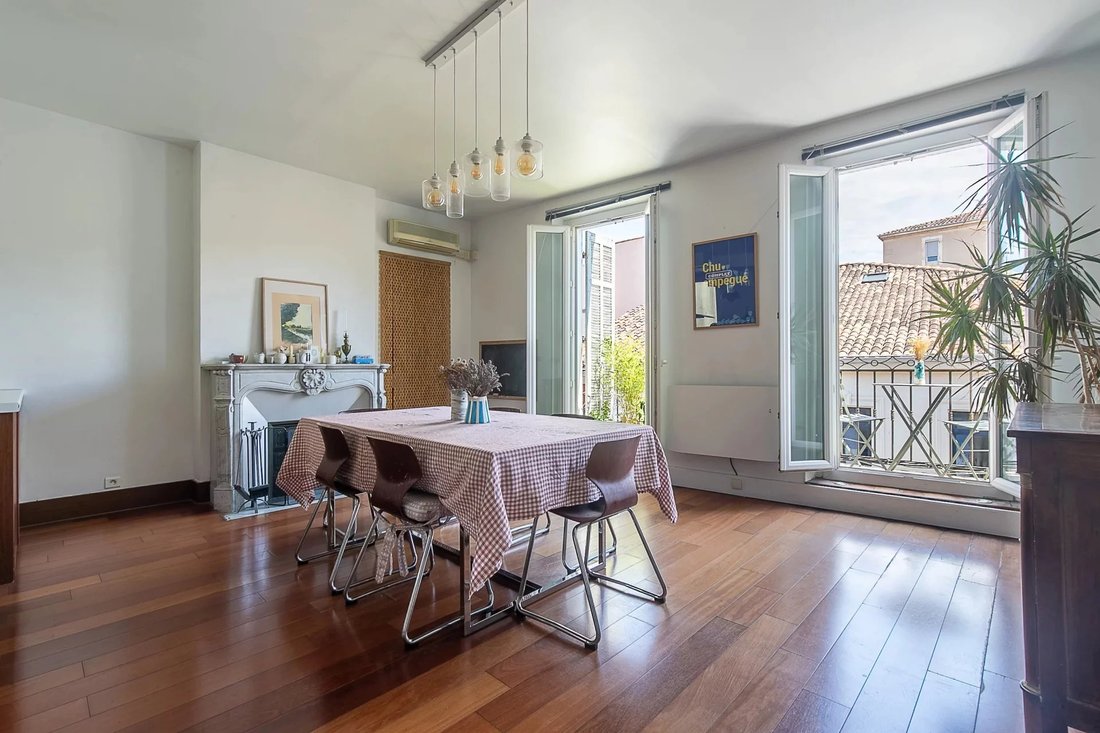 Apartment in Castellane, 6e Arrondissement, Marseille 1 - 18328263