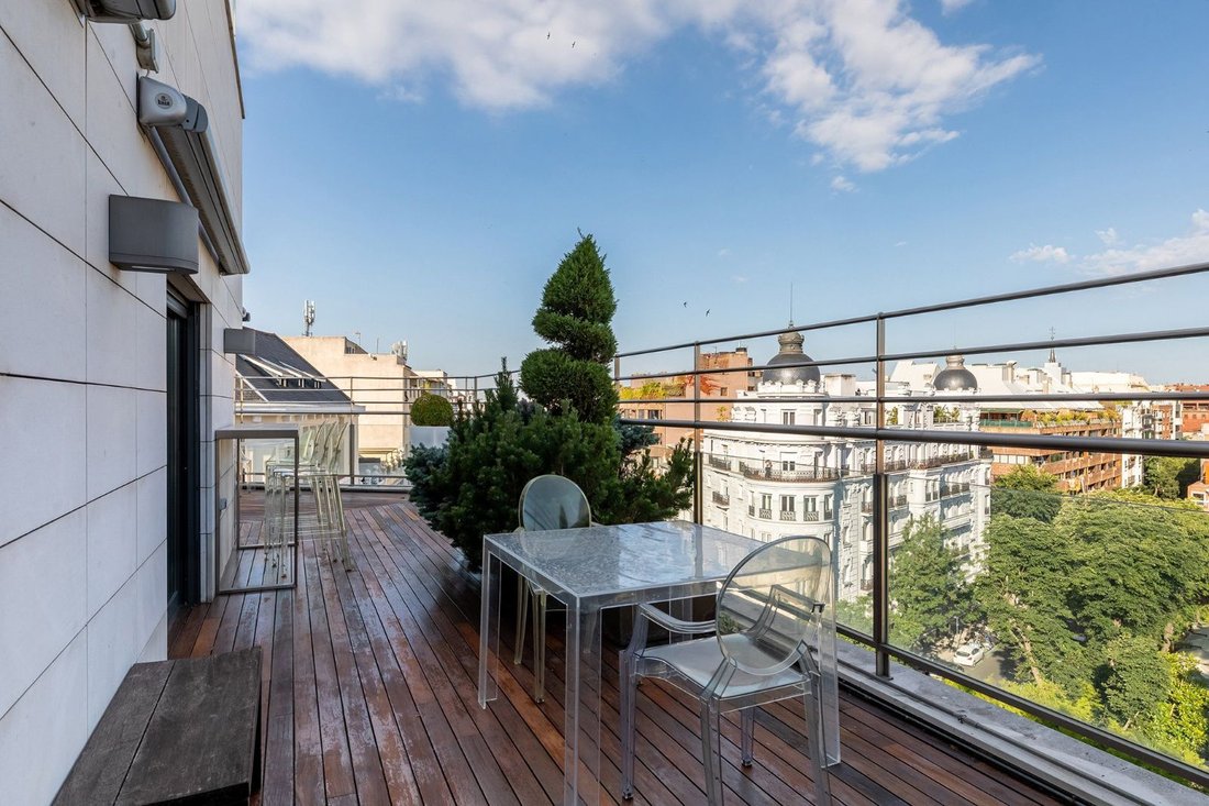 Penthouse in Chamberi, Madrid, Spain 2 - 18330043