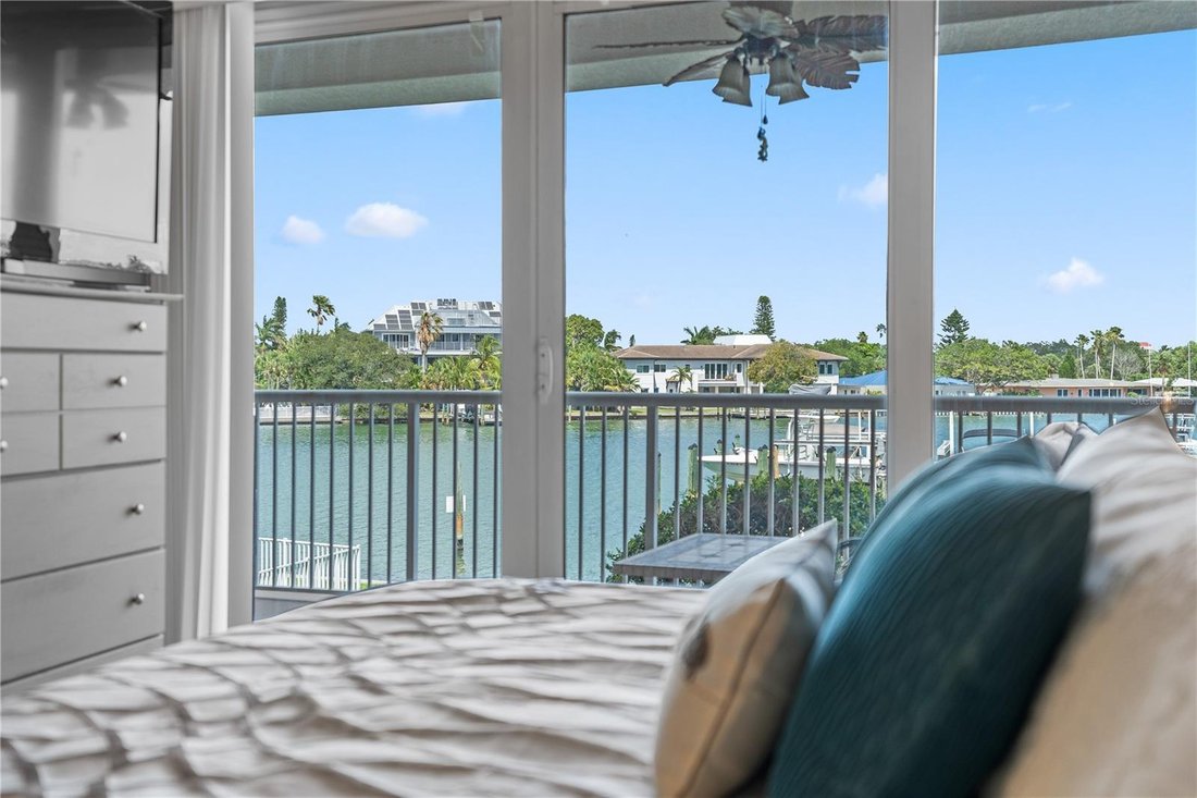 Condominio a St. Pete Beach, Florida, Stati Uniti 3 - 18327333