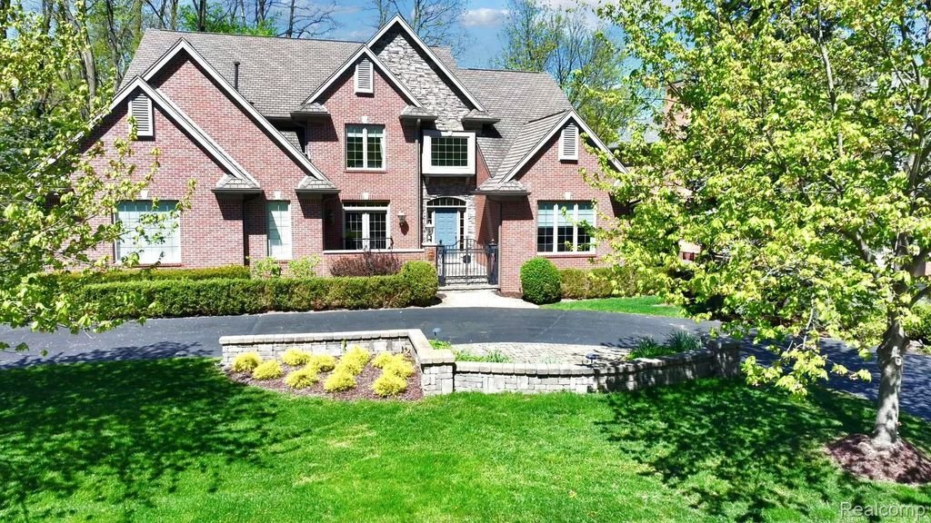 House in Orchard Lake Village, Michigan, United States 1 - 18332292