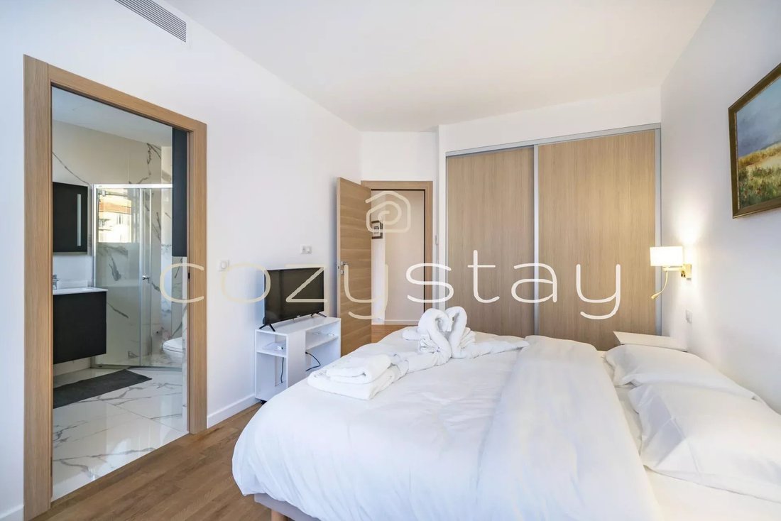 Wohnung in Cannes, Provence-Alpes-Côte d'Azur, Frankreich 4 - 18328120