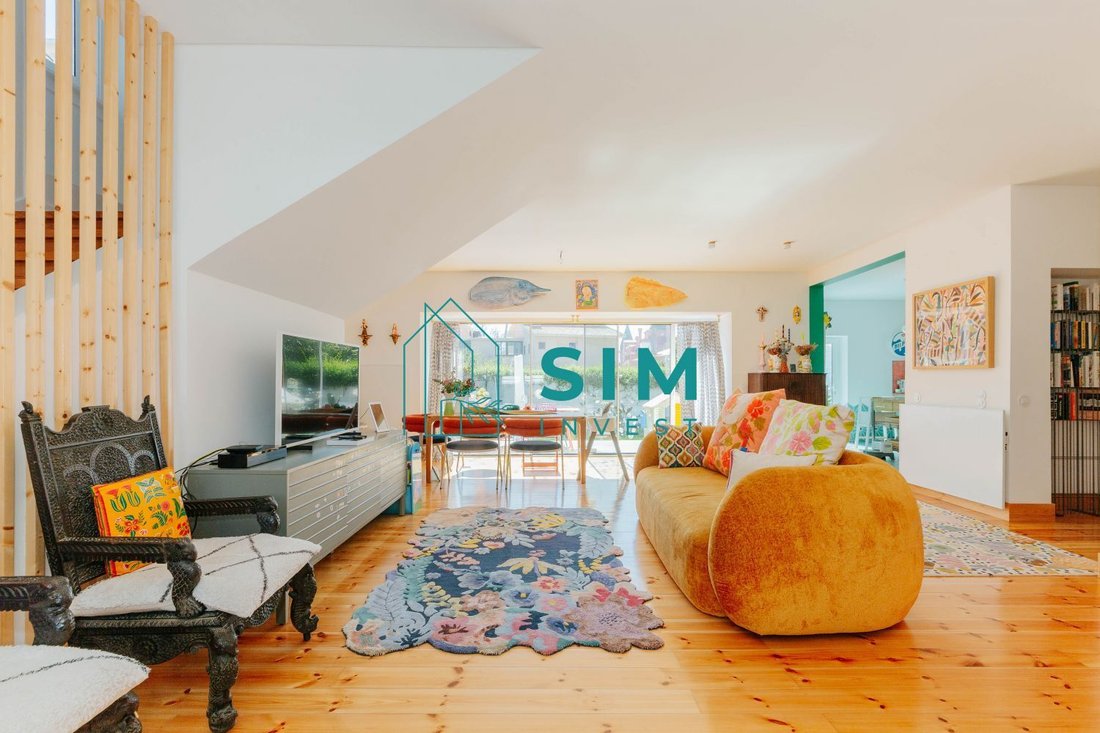 House in Carcavelos e Parede, Lisbon, Portugal 1 - 18328651