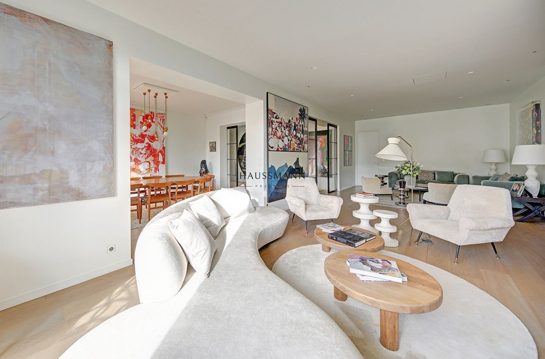 Apartment in Porte Dauphine, Paris 16e Arrondissement, Paris 3 - 18332007