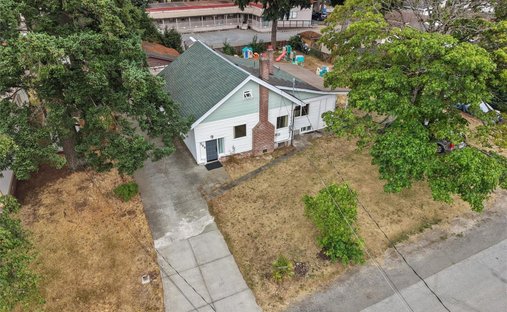 House in Colwood, British Columbia, Canada 1