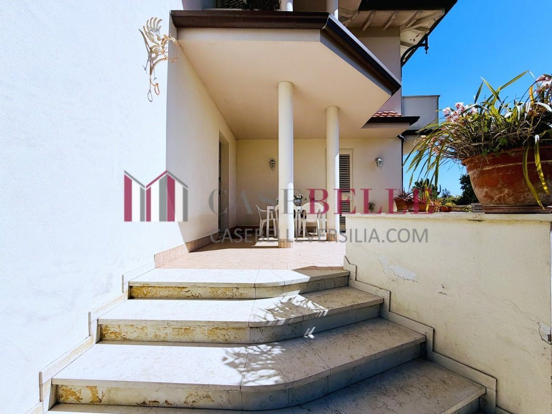 House in Lido di Camaiore, Camaiore, Tuscany 1 - 17697075