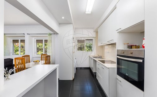 Apartment in Alvalade, Lisbon, Portugal 1