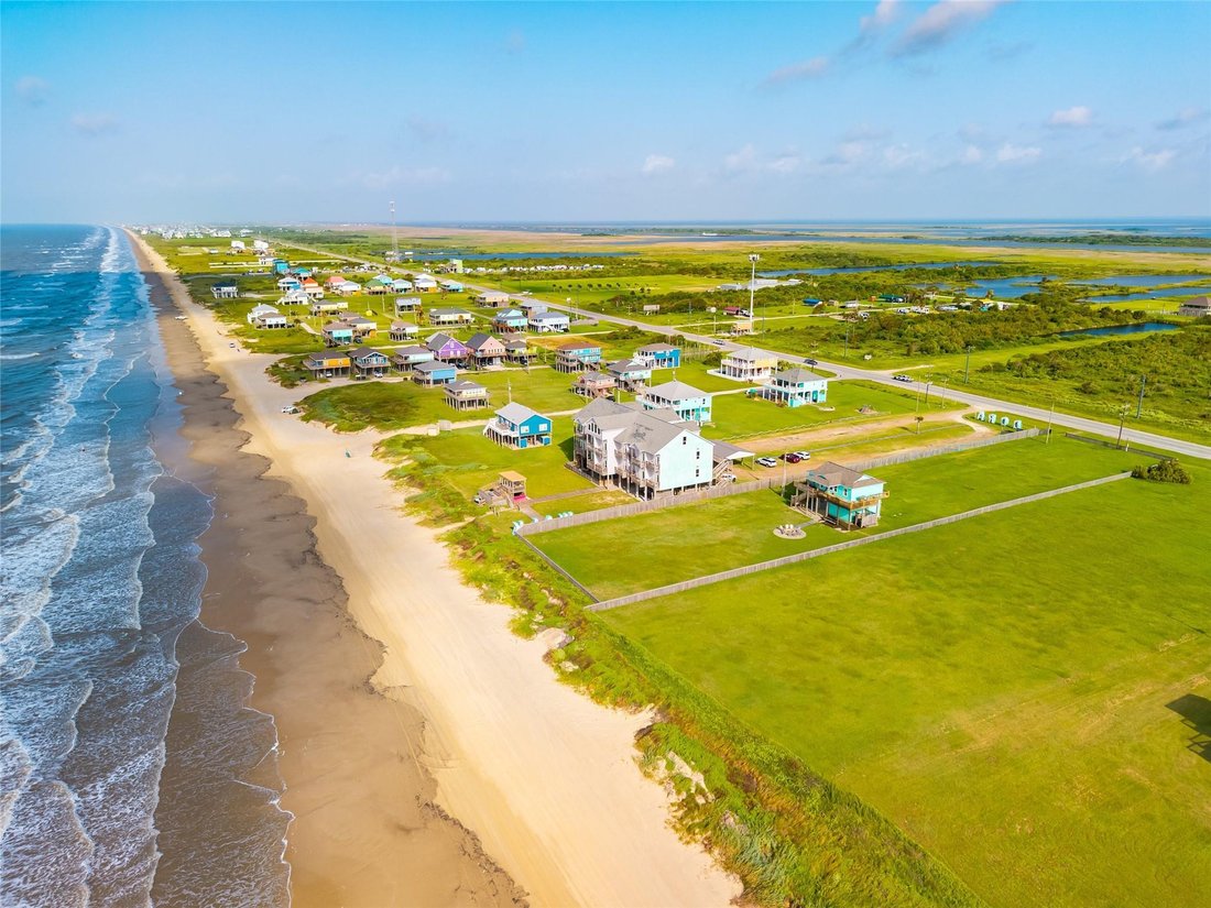 House in Bolivar Peninsula, Texas, United States 2 - 18331298