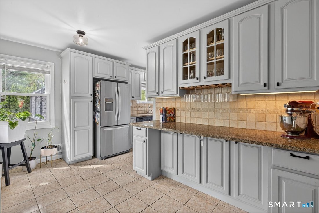 House in Stamford, Connecticut, United States 4 - 18326747
