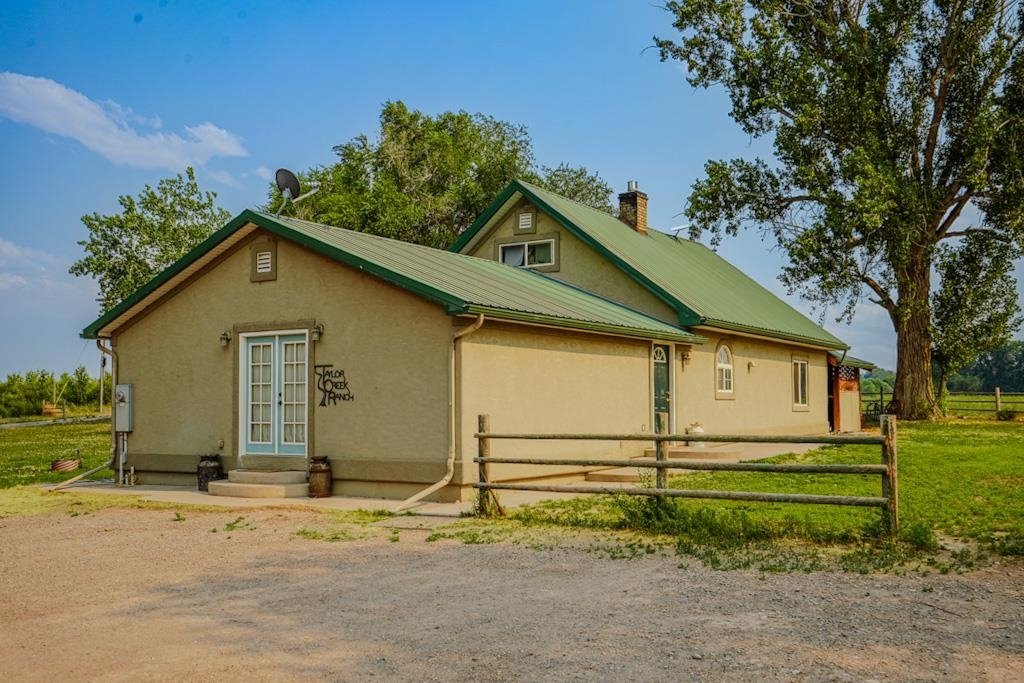 House in Olathe, Colorado, United States 1 - 18329020