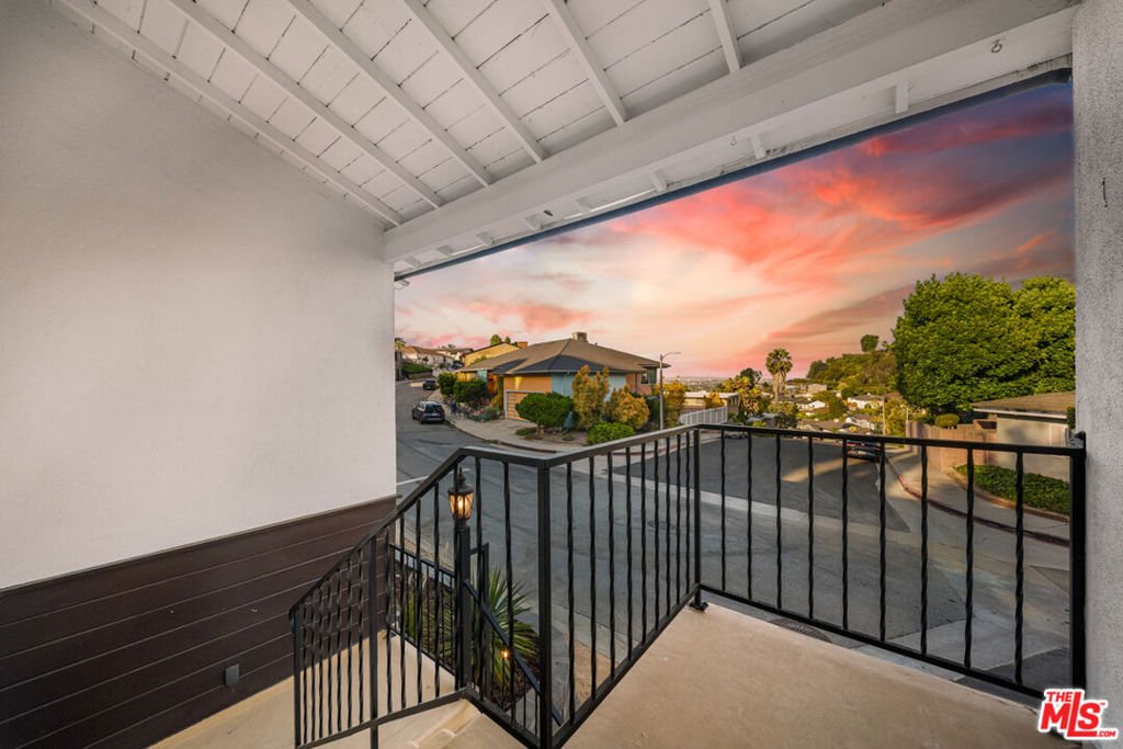 House in Los Angeles, California, United States 5 - 18329640