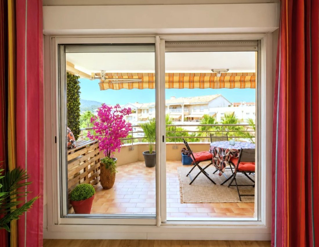 Apartment in Hyeres, Provence-Alpes-Côte d'Azur, France 4 - 18331878
