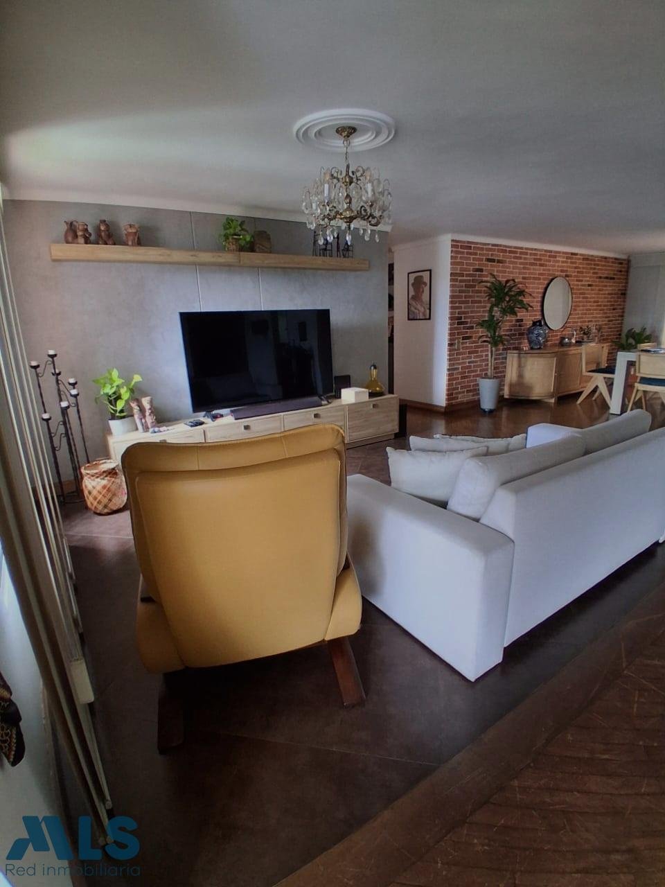 Apartment in Medellín, Antioquia, Colombia 4 - 18327396