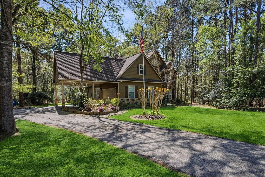 House in New Caney, Texas, United States 1 - 18327659