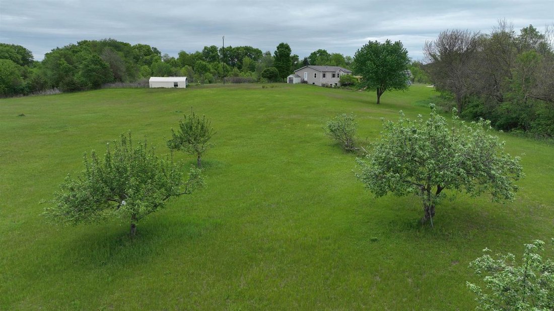 House in Gotham, Wisconsin, United States 5 - 18326908