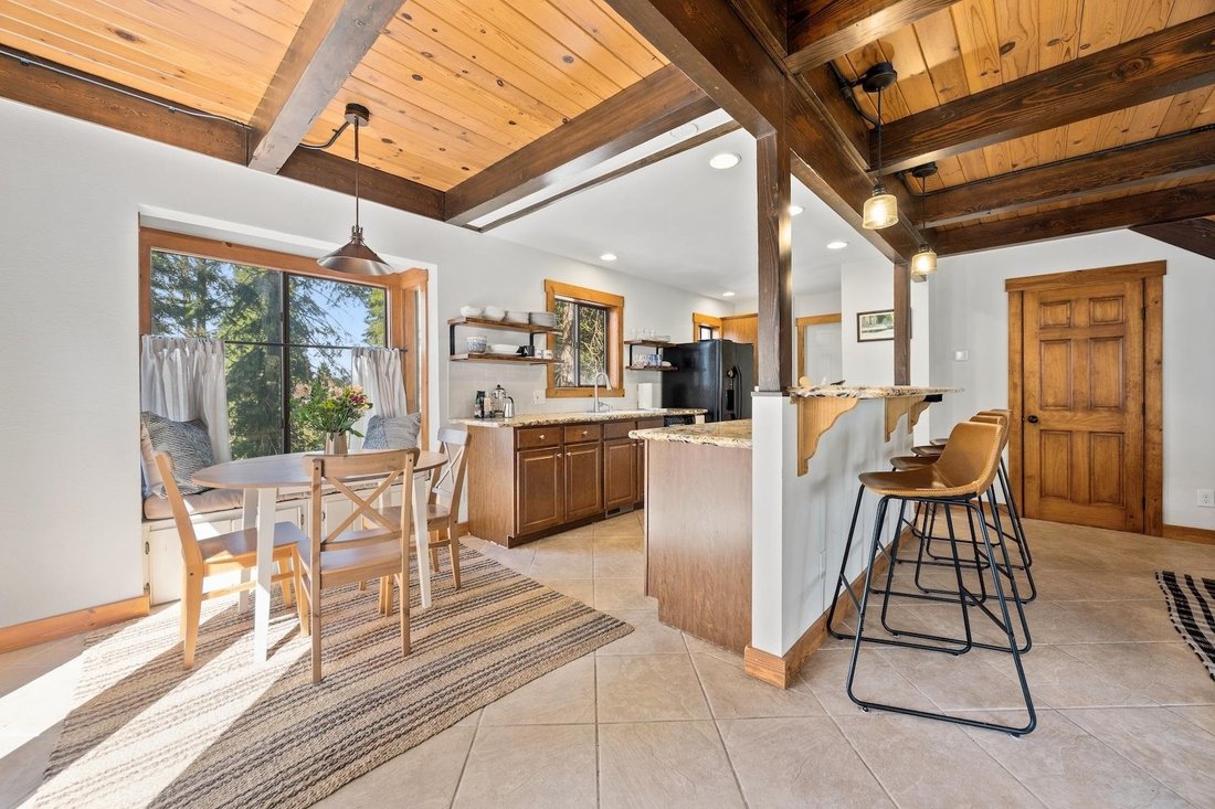 House in Truckee, California, United States 5 - 17989192
