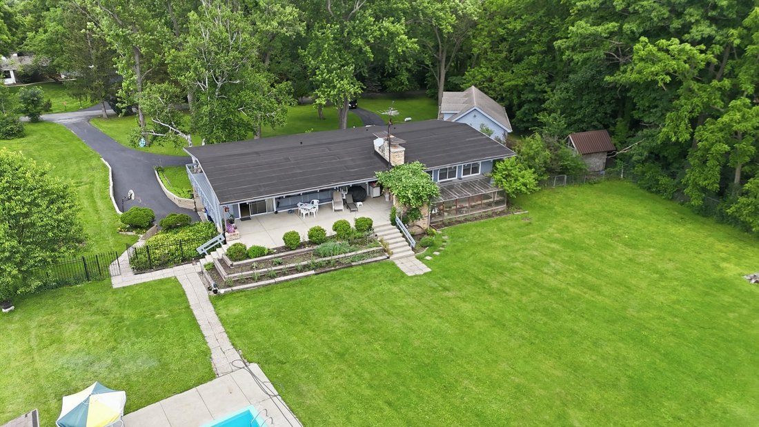 House in Lincolnshire, Illinois, United States 2 - 18330050