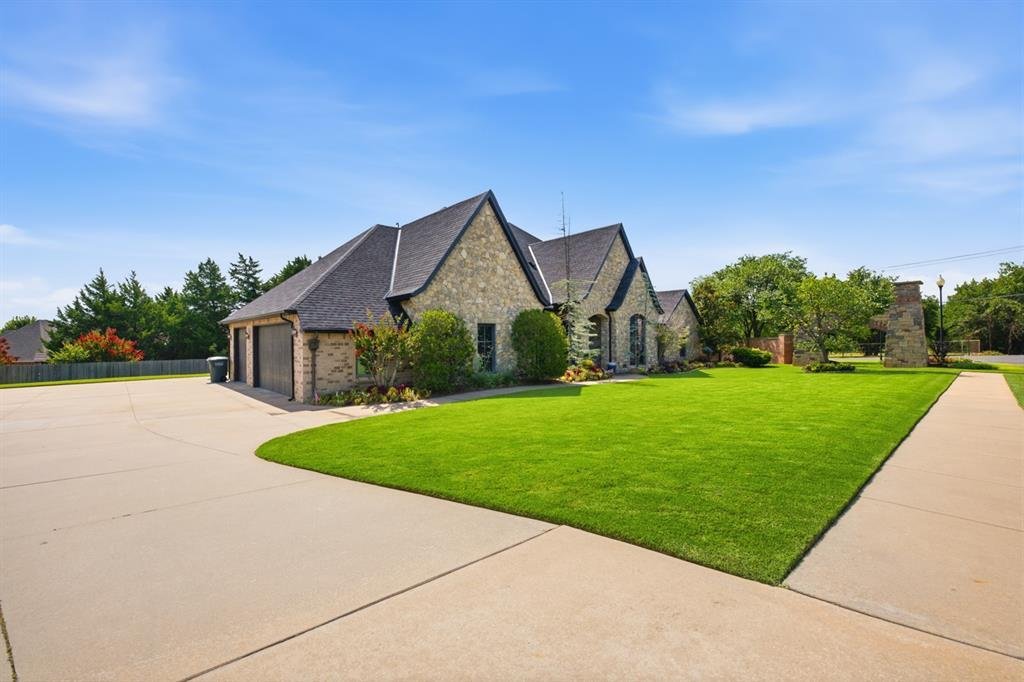 House in Edmond, Oklahoma, United States 3 - 17297678