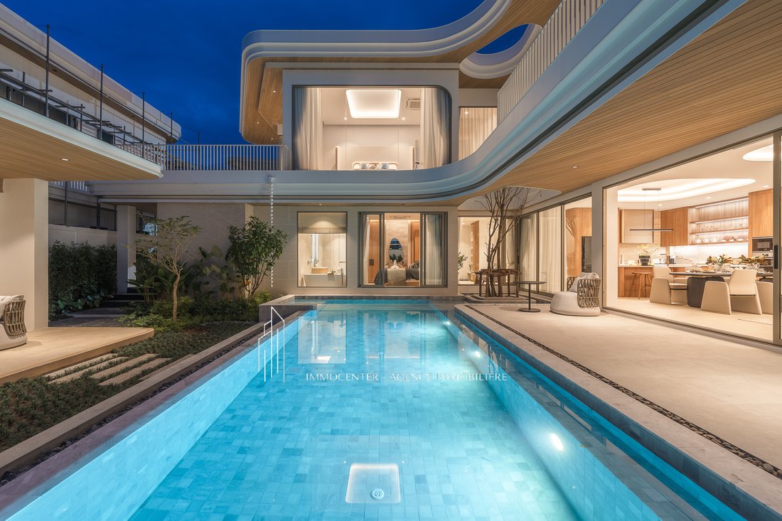 Villa in Rawai, Phuket, Thailand 1 - 18330973