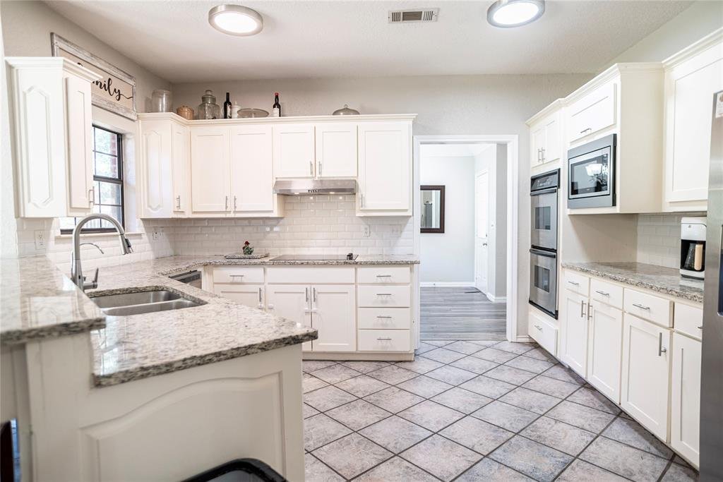 House in Decatur, Texas, United States 2 - 18331450