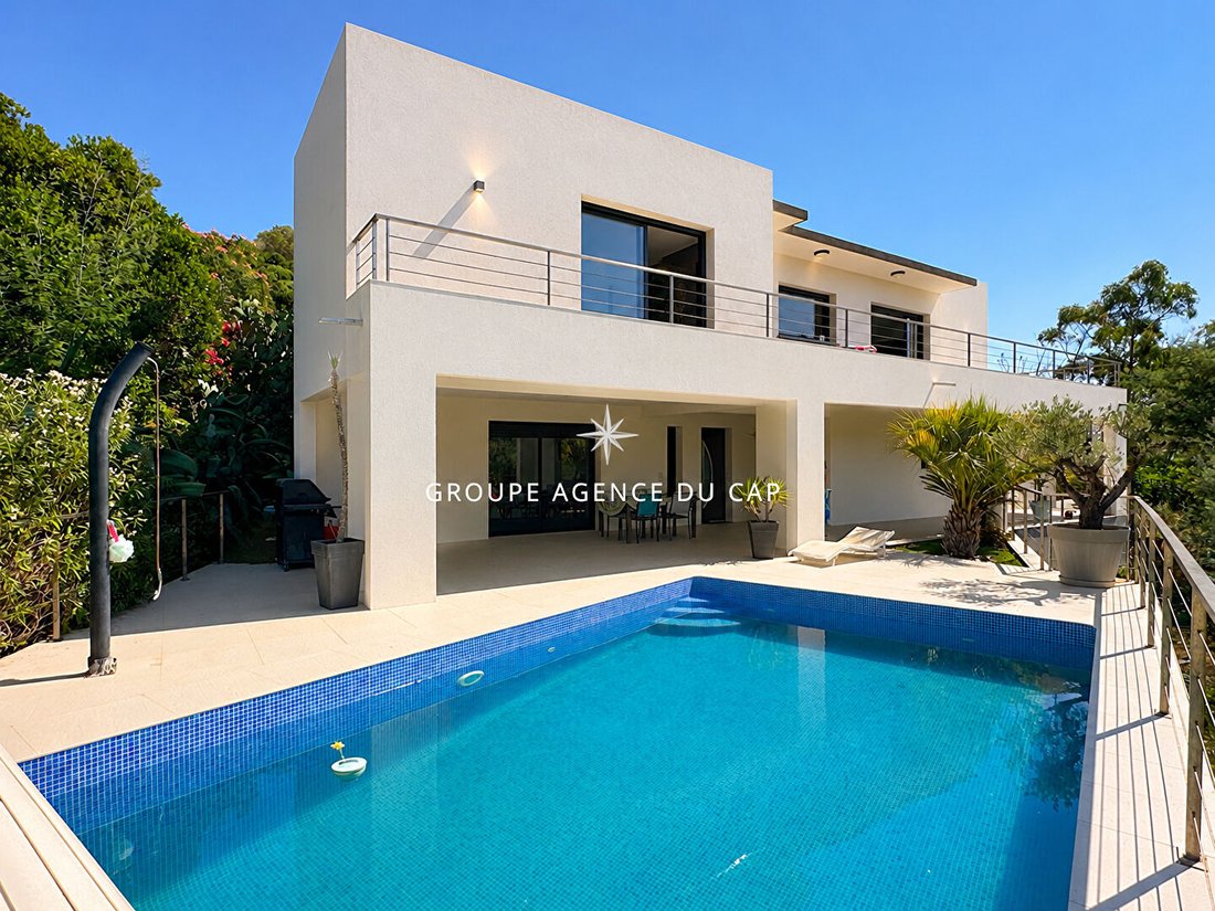 Villa à Fréjus, Provence-Alpes-Côte d'Azur, France 1 - 18323243